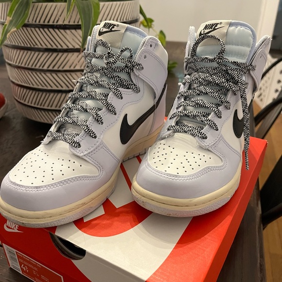 Nike Dunk High - Picture 1 of 3